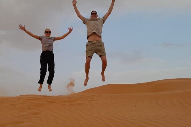 2 Days and 1 Night Private Wahiba Sands Desert Tour - Bedouin Family and Bedouin-Adjacent Culture: More Than a Photo Stop