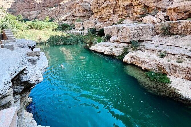 2 Days Private Wadi Shab Tour in Desert Safari - Driving into Wahiba Sands: off-road moments and a real camp night