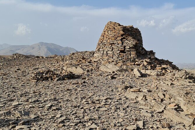 3-Days Private Tour in Oman with Pick Up - Ras al Hadd: castle stop and your ocean-adjacent sleep