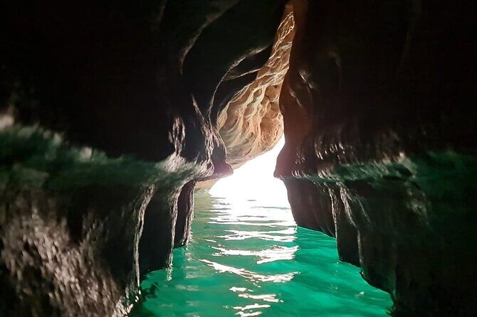 5 Days - 4 Nights Private Roundtrip Tours - Fatimah Tours - Day 2: Sur’s Dhows, Wadi Bani Khalid Swim Time, and Wahiba Sands at Sunset