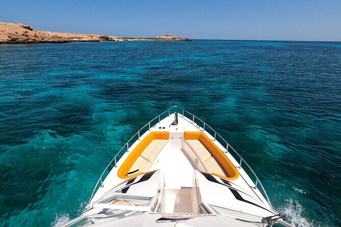 Daymaniyat Islands Snorkeling Sharing Trip - Gear, snacks, and what you should bring anyway