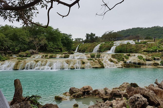 East & West Salalah Combination Tour - Darbat Waterfall, Mughsail - Taqa Beach for birds and views, then Taqa Castle