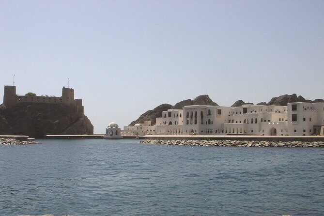 Evening Sunset Dhow Cruise Tour - Muscat - Muscat at Sunset: Why This Cruise Works