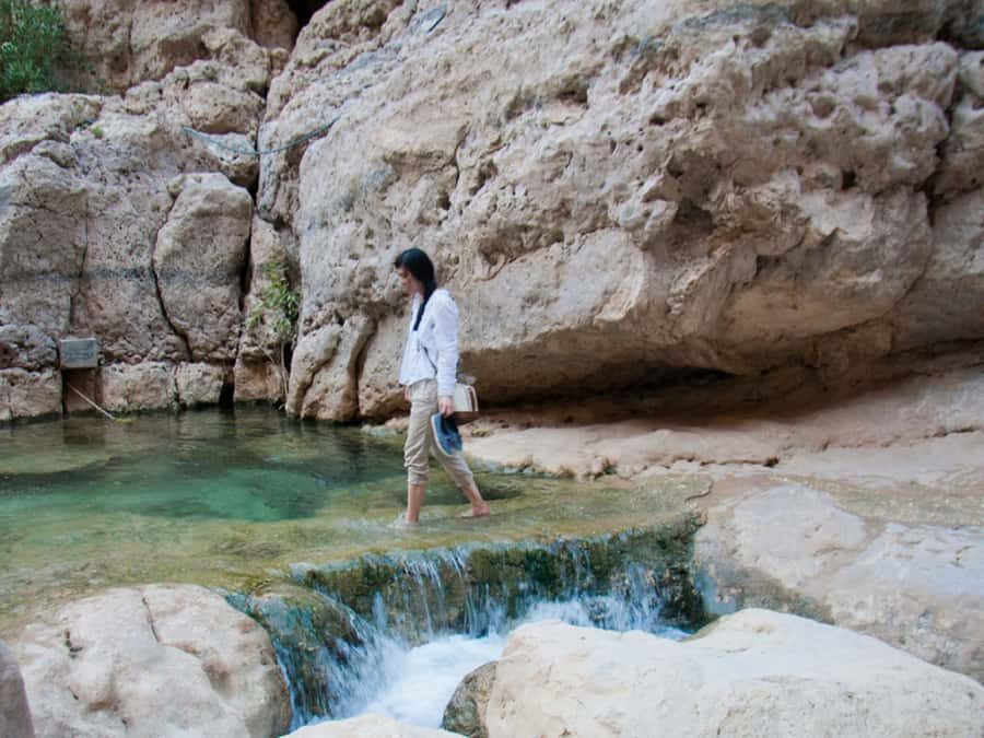From Muscat: 4-Day Oman Highlights Tour - Ras Al Jinz turtle sanctuary: a night walk that’s calm, not chaotic