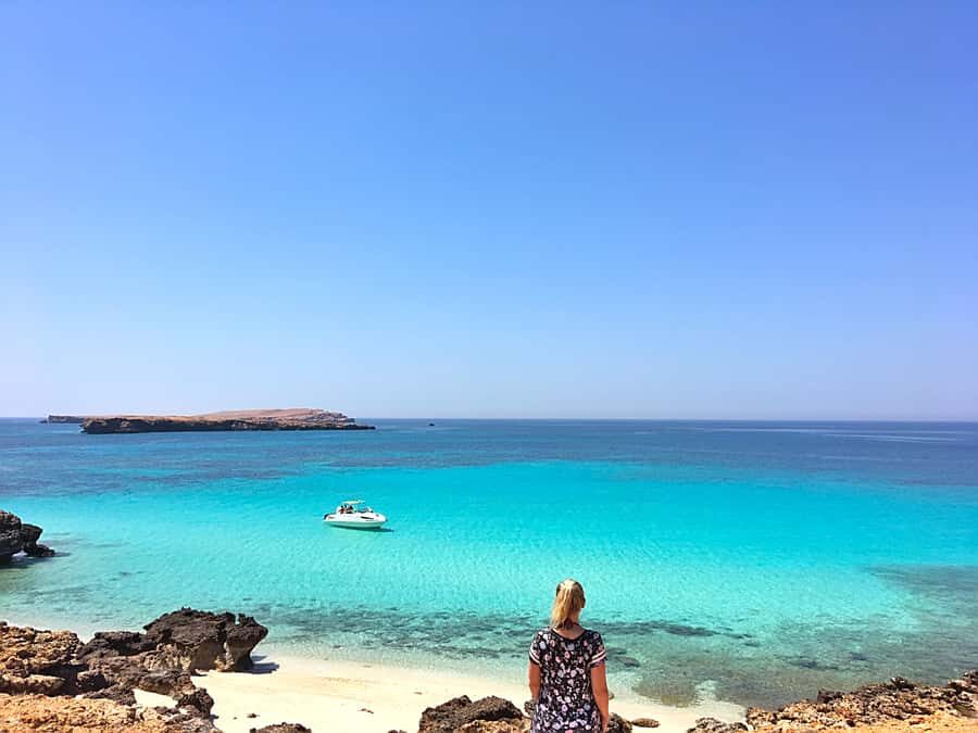 From Muscat: Dimaniyat Islands Snorkeling Tour - Lunch box and sun strategy: what to do with your free time