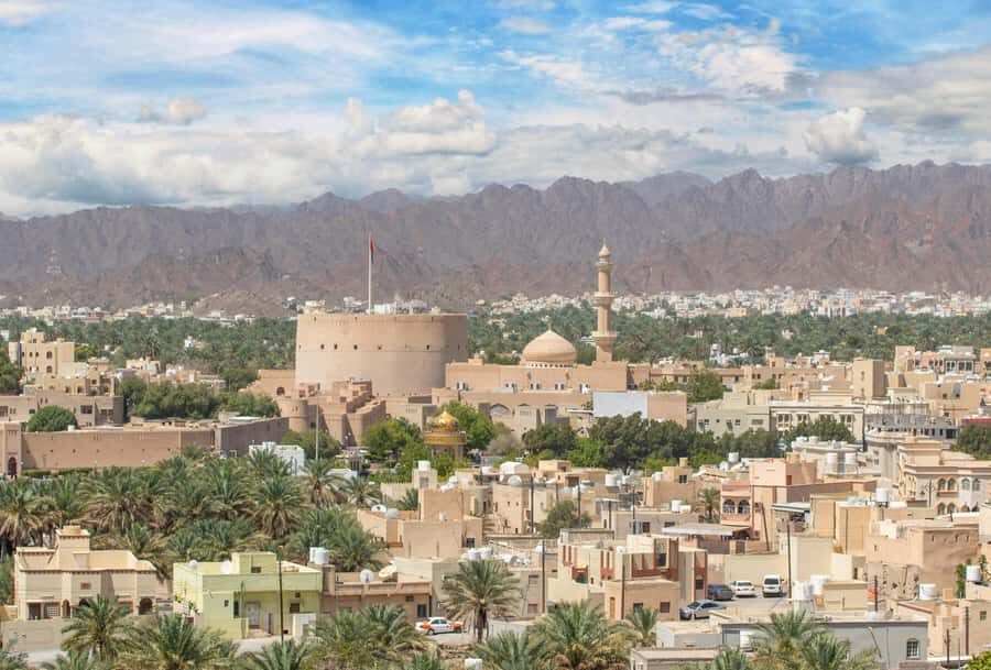 From Muscat: Nizwa and Jebel Shams Day Trip - Nizwa Fort: The Round Tower Moment You’ll Remember