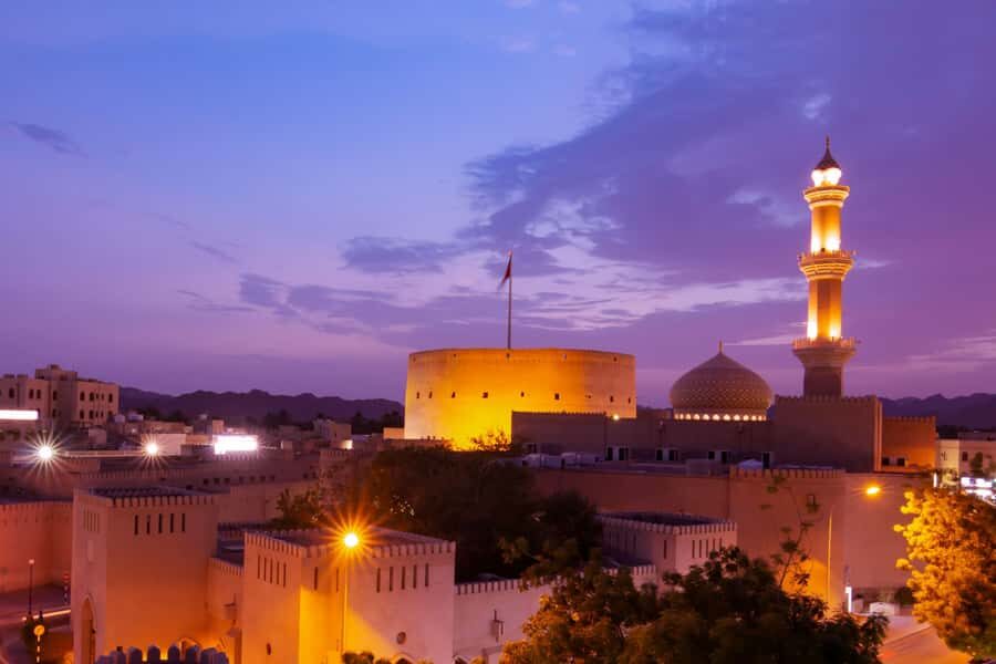 From Muscat: Nizwa Guided Tour with Optional Overnight Stay - The optional overnight in Nizwa: morning light and a slower city