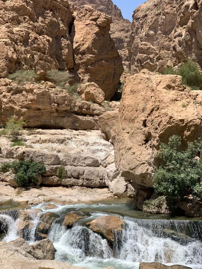 From Muscat: Wadi Shab & Sinkhole Private Tour & Free Lunch - Quick Booking Checklist Before You Commit