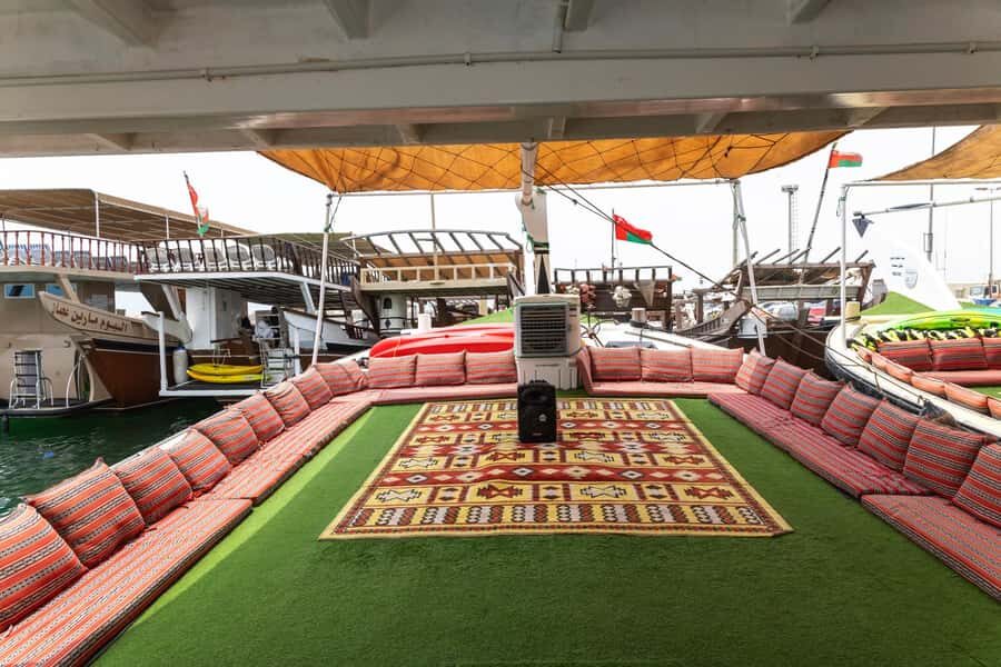 From UAE: Musandam Dibba Day Trip (Oman) - Traditional Omani dhow cruise: what that 4-hour boat time really means