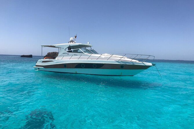 Full Day Dimaniyat Island Excursion - White Sand Beach Break and Muscat Coastline Views