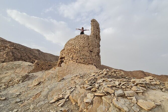 Full Day Private Historical Tour from Muscat to Nizwa Region - Aflaj irrigation (Al Kattmyn) and Jebel Akhdar: the Green Mountain connection