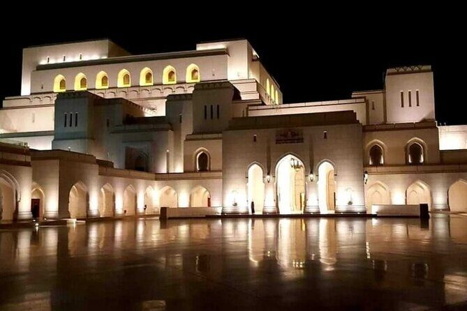 Full Day Private Muscat City Tour - Bait Al Zubair Museum and the Omani Village Outside