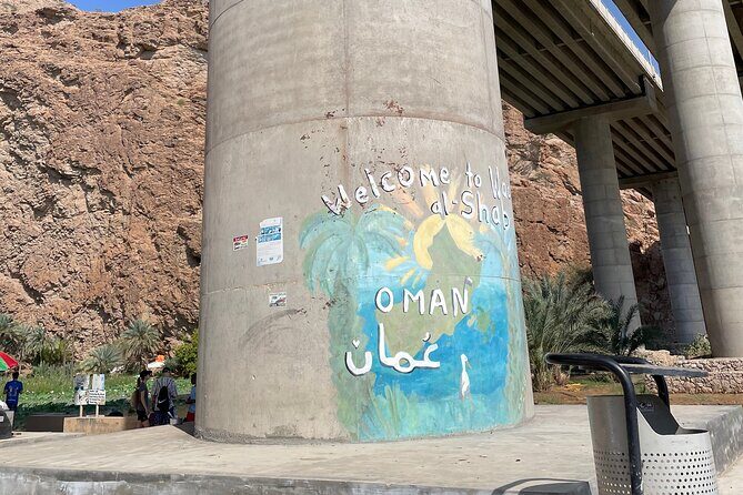 Full Day Private Tour to Wadi Shab and Bimmah Sinkhole - Getting started: pickup, comfort, and the first drive to Wadi Shab