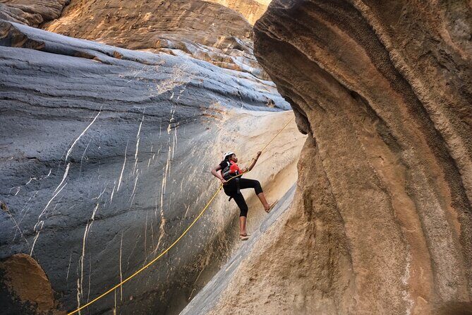 Full Day - Snake Canyon Adventure Tour in Jebel Shams region - Price and value: does $231.13 make sense?
