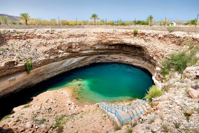 Full Day Tour in Wadi Shab - Bimmah Sinkhole: The Meteor Crater Moment