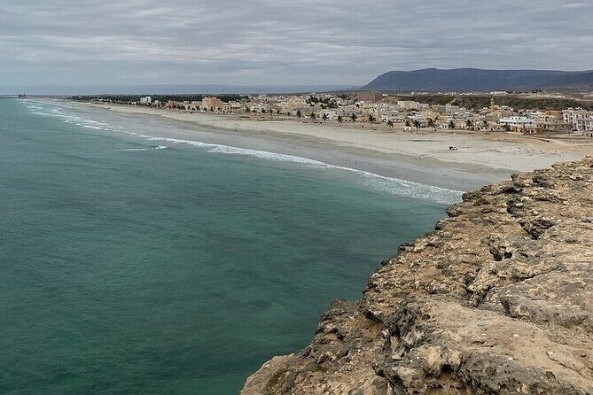 Half-Day Private Salalah East Tour - Stop 1: Taqah Beach and the Cliff-Edge View (20 Minutes)