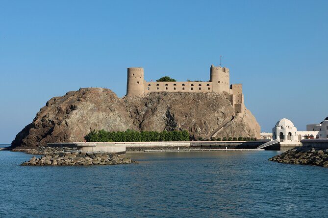 Half-Day Private Tour in Muscat - Mohammed Al Ameen Mosque: white marble, modern finish, city views