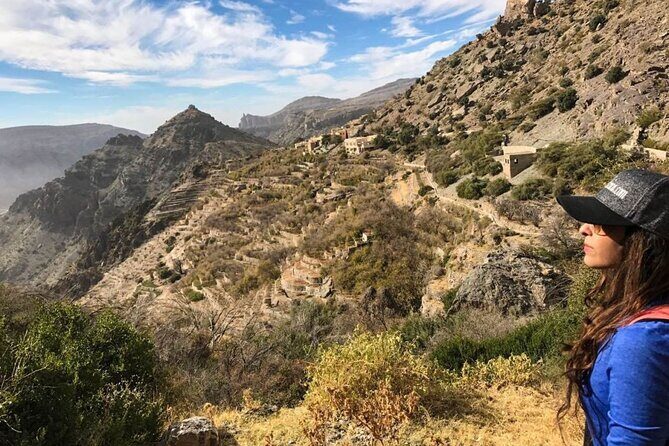 Jebal Akhdar And Nizwa Cool And Green - Nizwa Souq: one hour that’s all about tradition and browsing