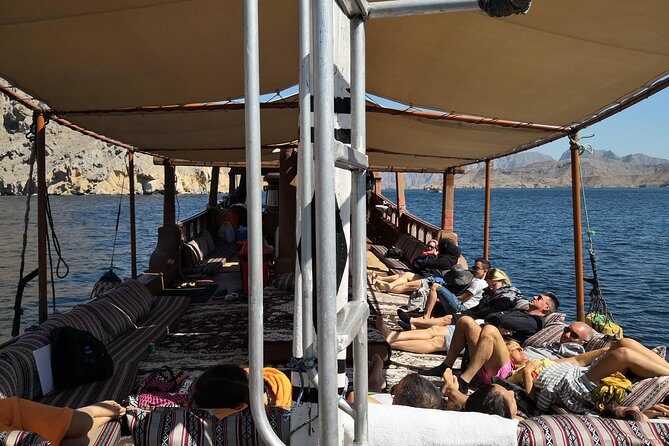 Khasab Dhow cruise-Half day with summing, dolphin watching - From Port of Khasab to the Musandam Sea: what the first stretches are like
