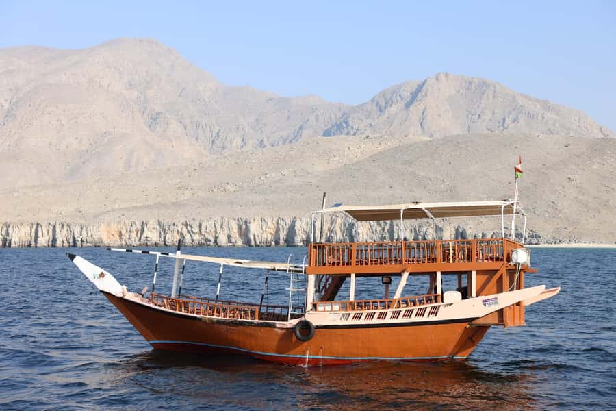 Khasab: Dhow Cruise with Lunch, Dolphin Watching& Snorkeling - Key points before you go