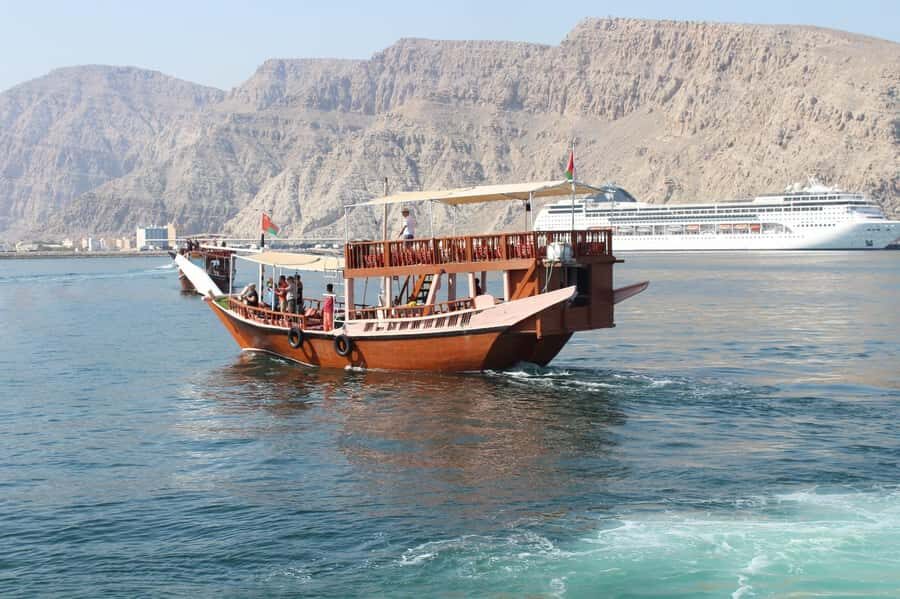 Khasab: Half-Day Dhow Cruise, Dolphin Watching, & Snorkeling - Swimming and Snorkeling: What You Get, What to Watch For