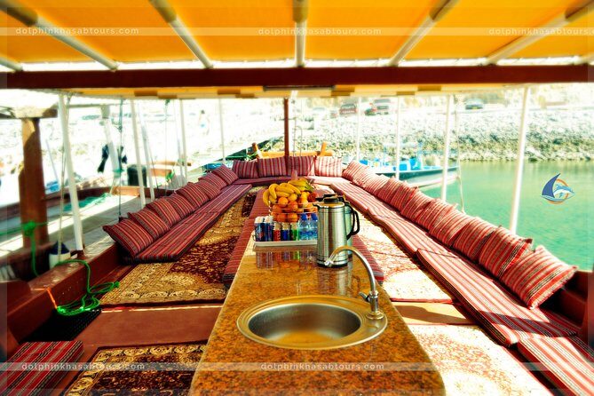 Khasab Musandam Full day dhow cruise - Food and drinks on the dhow: what you’re really paying for