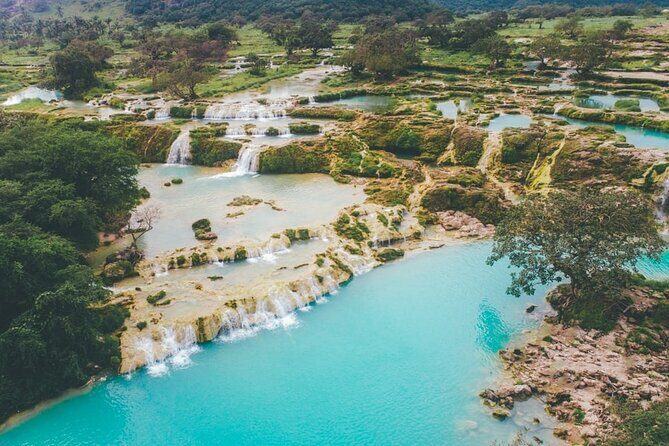 Mountain Safari, Camels, waterfalls & lunch (Group Tour) - Tawi Ateer Sinkhole and Teeq Cave: Fitness Check