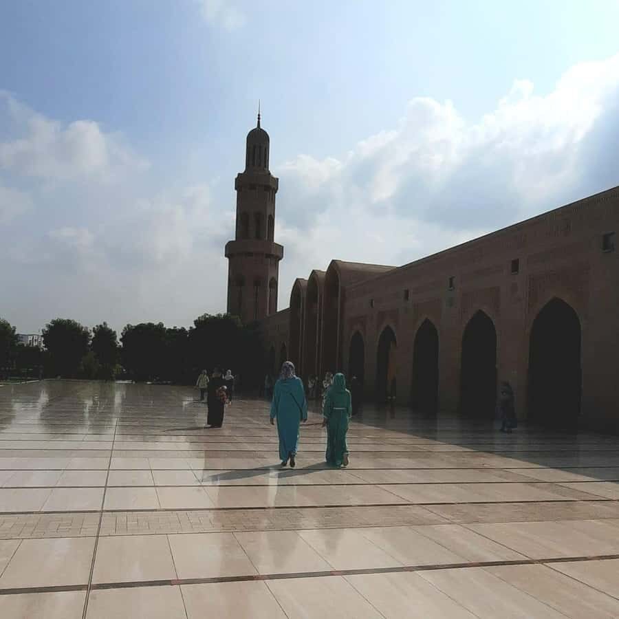 Muscat: City Highlights Tour with Optional Transfers - Bait Al Zubair Museum: a calmer cultural note to balance the day