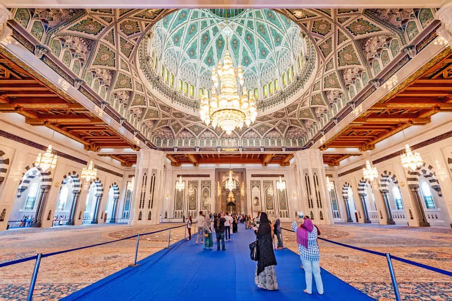 Muscat: City Tour of Grand Mosque, Old Souqs, Museum, & Fort - Muttrah Souqs and the Corniche: Where Muscat Feels Like Muscat
