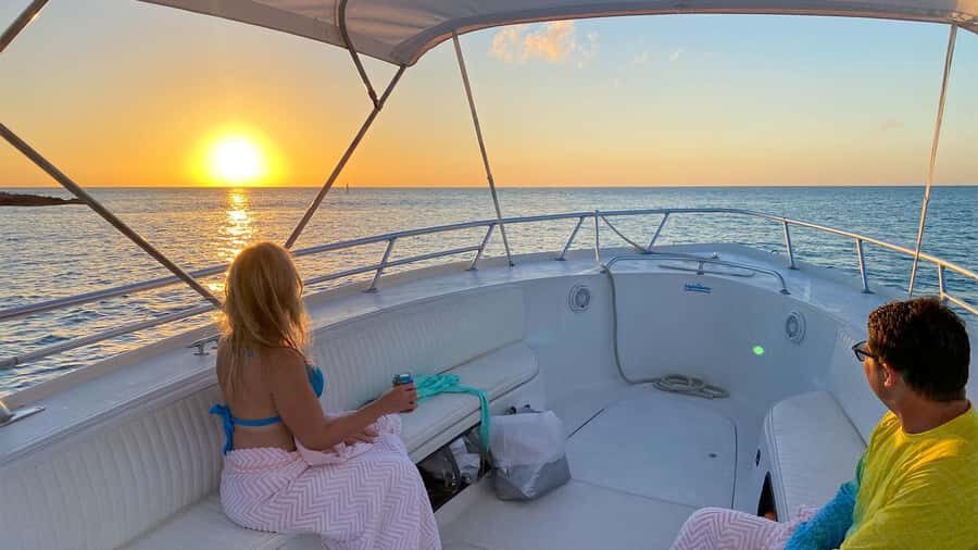 Muscat : Coastal & Sunset Boat Trip - From Jissah Berths to Marina Bandar Al Rowdha: How the timing works