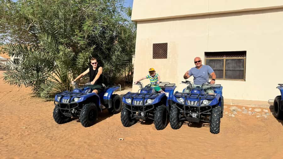 Muscat: Desert & Wadi Bani Khalid Tour with Quad Bike Option - Transportation and group size: why the 4WD setup matters