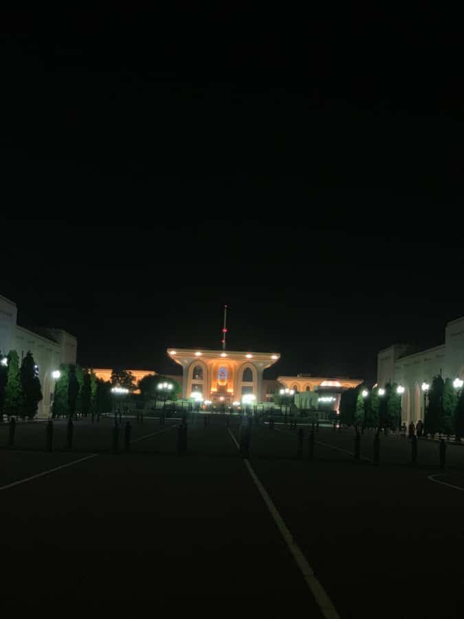 Muscat: Evening Group City Guided Tour with Free Dinner - Qurum Beach and Al Alam Palace: Coastal Views With Photo Stop Timing