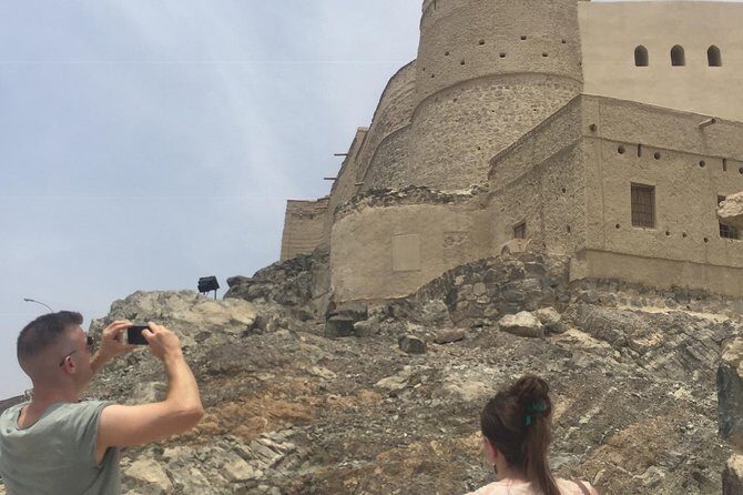 Muscat : Full day private tour to Nizwa - Price per group ($300): when this private day trip is a smart deal