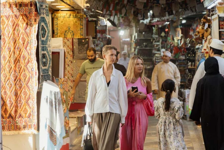 Muscat: Guided Walking Tour of Corniche, Souq & Mutrah Fort - Who This Tour Is Best For (and Who Should Skip It)