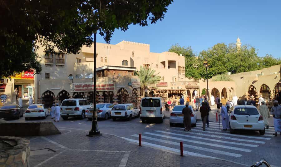 Muscat: Nizwa and Jabal Shams- Full Day Tour - Who this tour suits best (and who should consider alternatives)