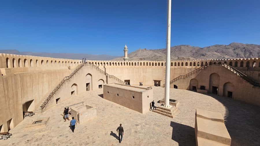Muscat: Nizwa, Birkat Al Mouz & Oman Across Ages Museum - Birkat Al Mouz: falaj irrigation you can actually picture