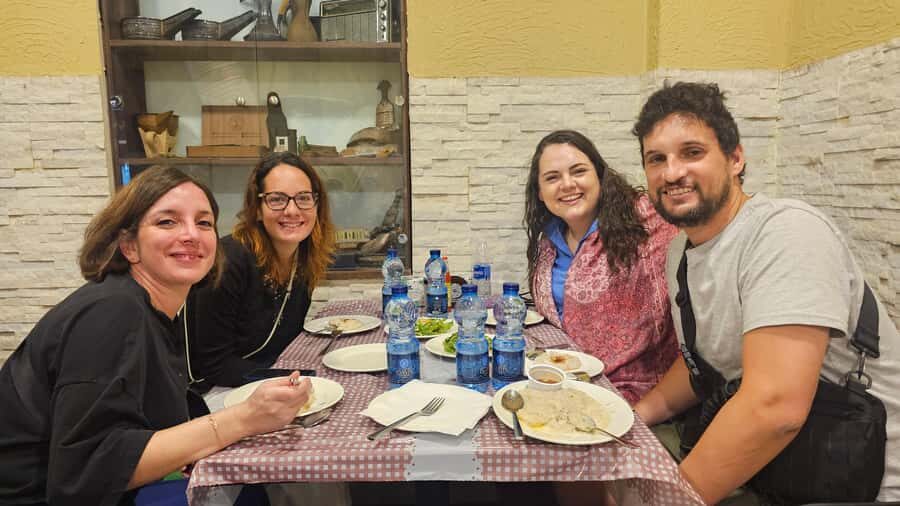 Muscat: Omani Food Tour with Shuwa & Halwa - Muscat in 150 minutes: how the Shuwa and Halwa night is paced