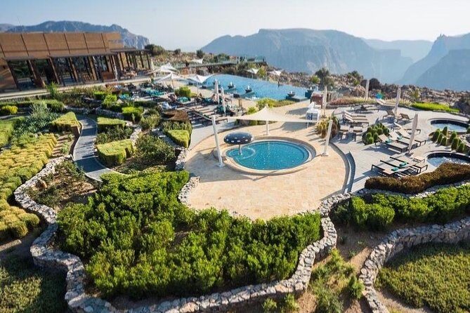 Muscat : Private transfer to and from Jabal Al Akhdar - Green Mountain drop-offs: Anantara and Alila, and why it matters