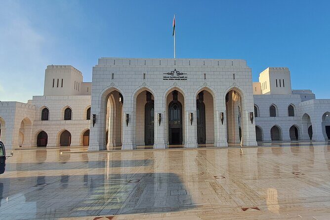 Muscat Tour - Half day - Pickup and pacing: the small details that make the day easy
