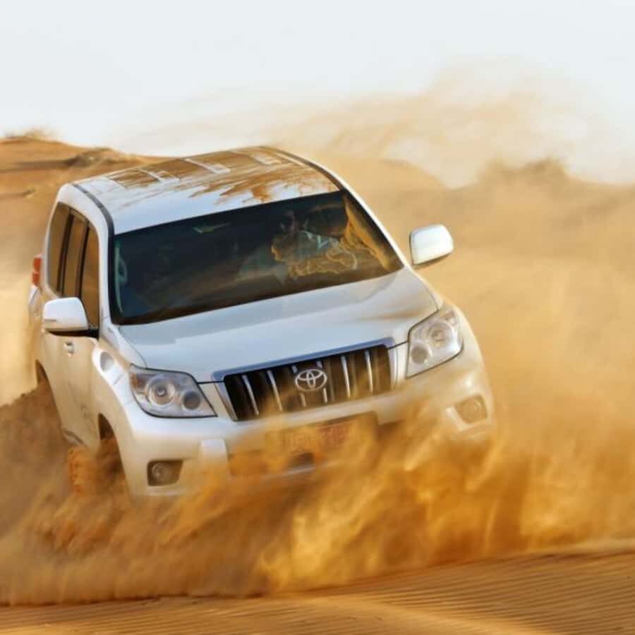 Muscat: Wahiba Sands Desert & Wadi Bani Khalid Full Day Tour - Jeep timing and comfort: how to have a smoother day