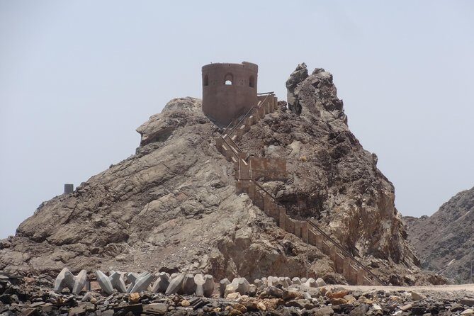 Mystical Muscat - Al Alam Palace: a quick photo stop with strong coastal views