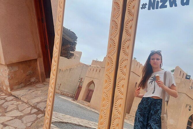 Nizwa and Green Mountain Group Full day tour - Nizwa Fort: Water-Linked Architecture and Door-Level Drama