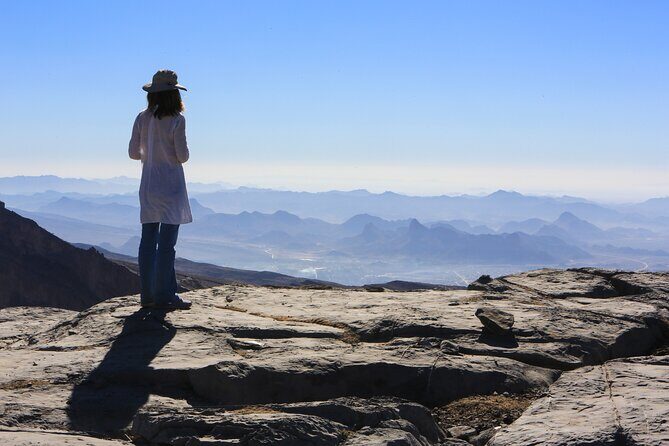 Nizwa and Oman's Grand Canyon: Full-Day Adventure - Why Nizwa and Jebel Shams belong together