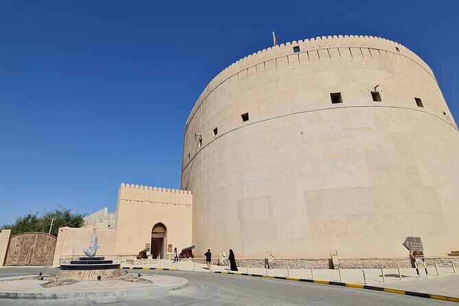 Nizwa Heritage & Jebel Shams Canyon – Private Tour from Muscat - Timing, value, and what you’ll actually pay