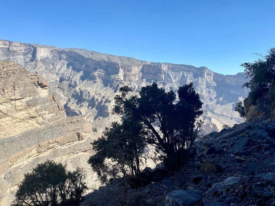 Nizwa: Jebel Shams Balcony Walk and Via Ferrata Adventure - Entering the canyon on the Balcony Walk: villages, waterfalls, and the quiet kind of wow