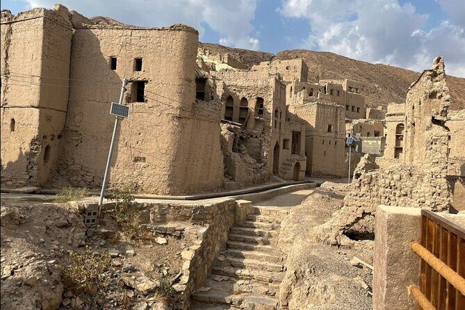 Oman 3-Days 2-Night Shared Roundtrip Tour – Explore Oman's Best - Day 2 from Sur to Wahiba: dhows, wadis, and desert camp timing