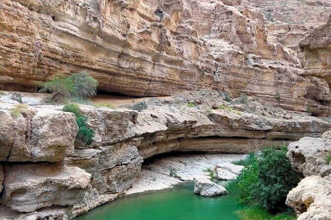 Oman 3-Days 2-Night Shared Roundtrip Tour – Explore Oman's Best - The guide experience: why Khalid Alraqadi changes the whole feel