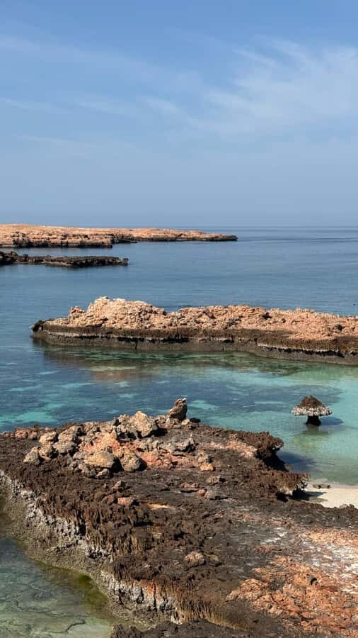 Oman: Daymaniyat Islands Visit and Snorkeling - The boat setup that makes snorkeling easier (and less exhausting)