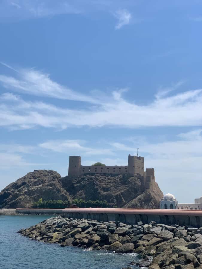 Oman: Private City Tour of Muscat with pick up/drop off - Qurum Beach and Marina viewpoint: quick sea air for photos