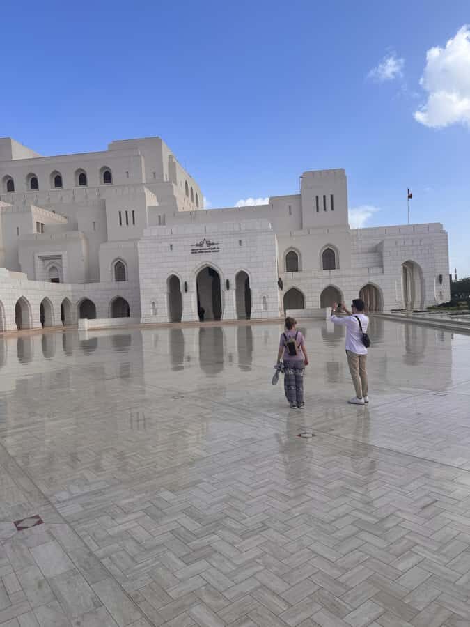 Oman:Group Muscat City Tour With Pick Up & Free Lunch/Dinner - Royal Opera House Muscat: Architecture and a Ticket Reality Check